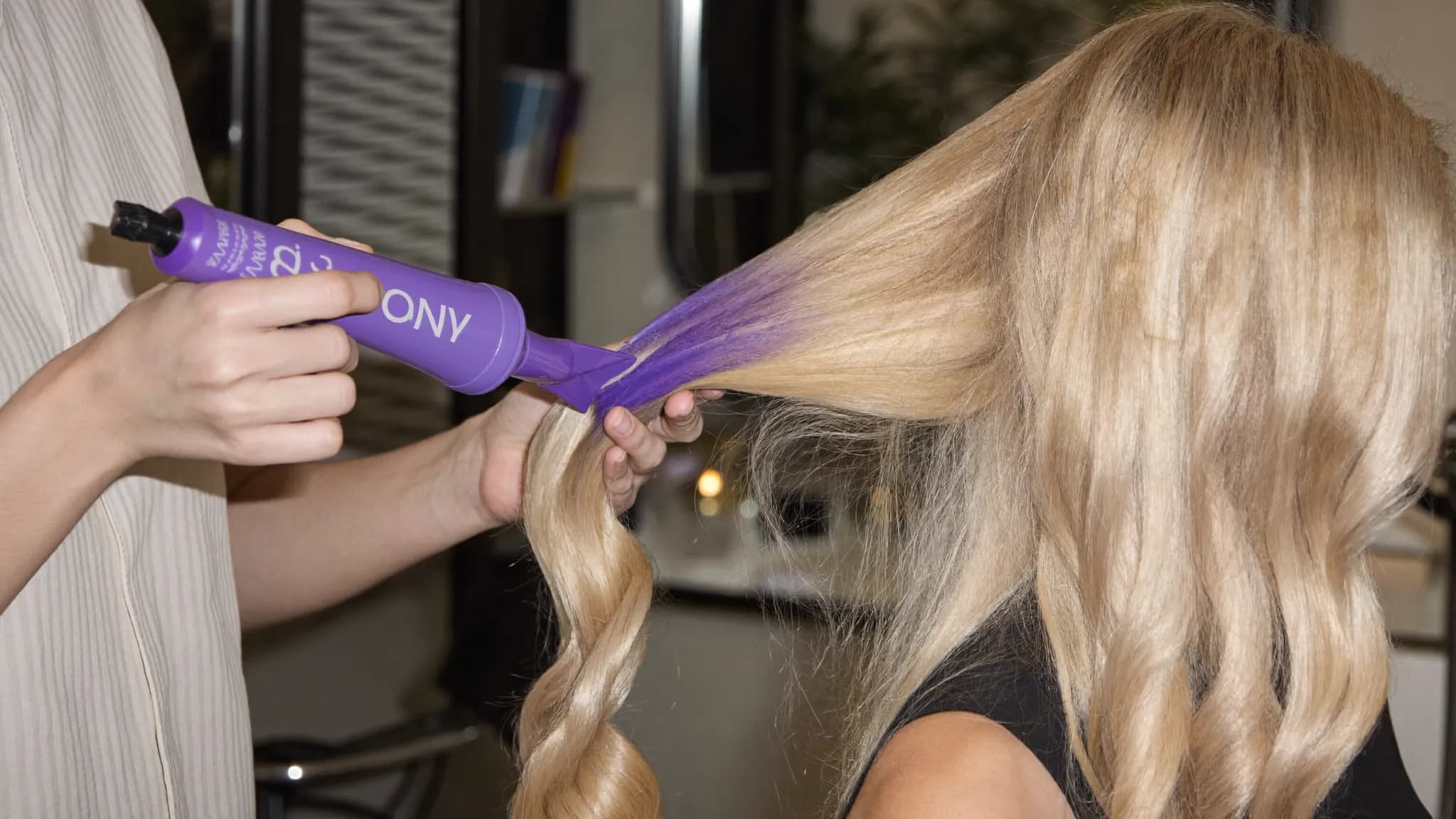 Blondierung abmattieren